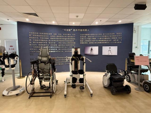 湾区智能辅具开启“双向奔赴”新征程新葡京网上赌场残特奥会余热释放大(图3) 湾区智能辅具开启“双向奔赴”新征程新葡京网上赌场残特奥会余热释放大(图3)