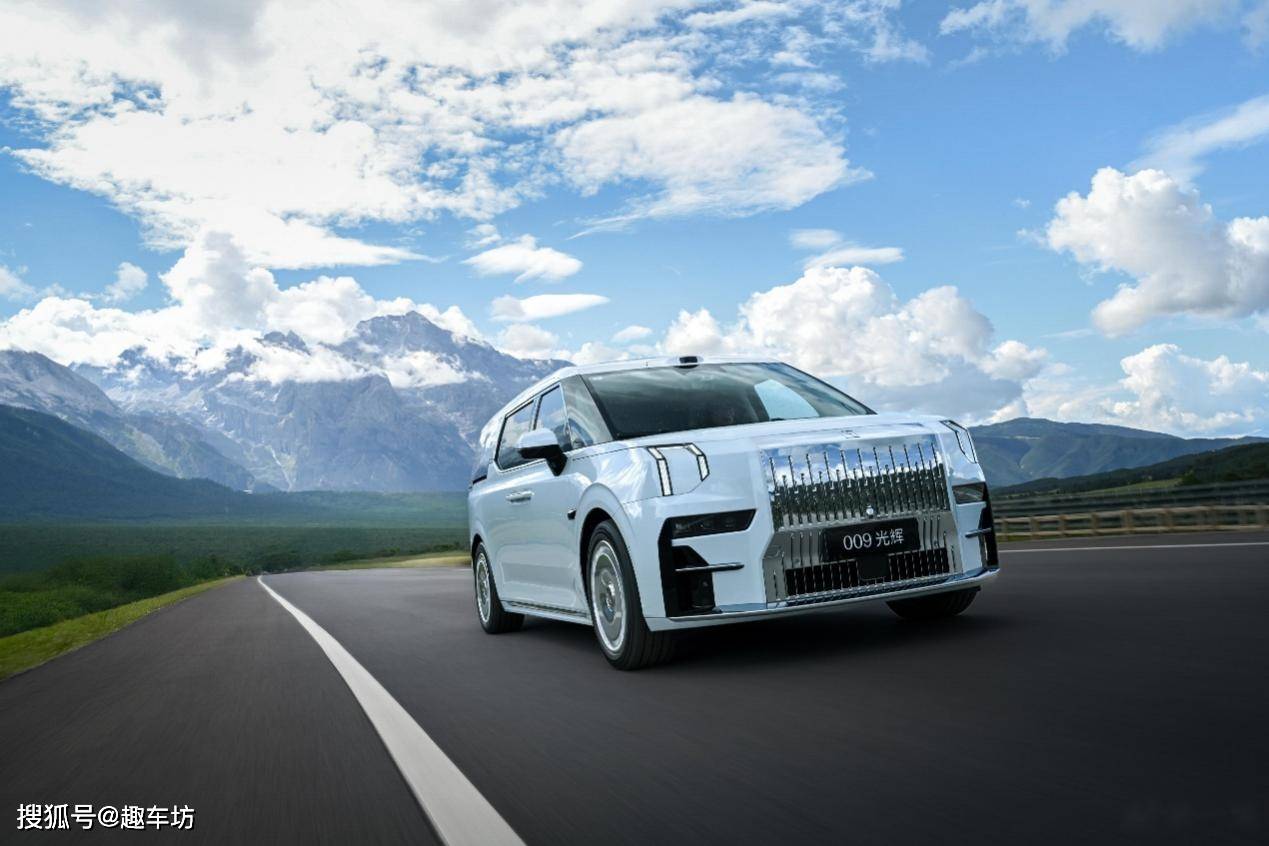 吉利连出两招专治刻板印象新葡京智能化=智商税?(图1) 吉利连出两招专治刻板印象新葡京智能化=智商税?(图1)